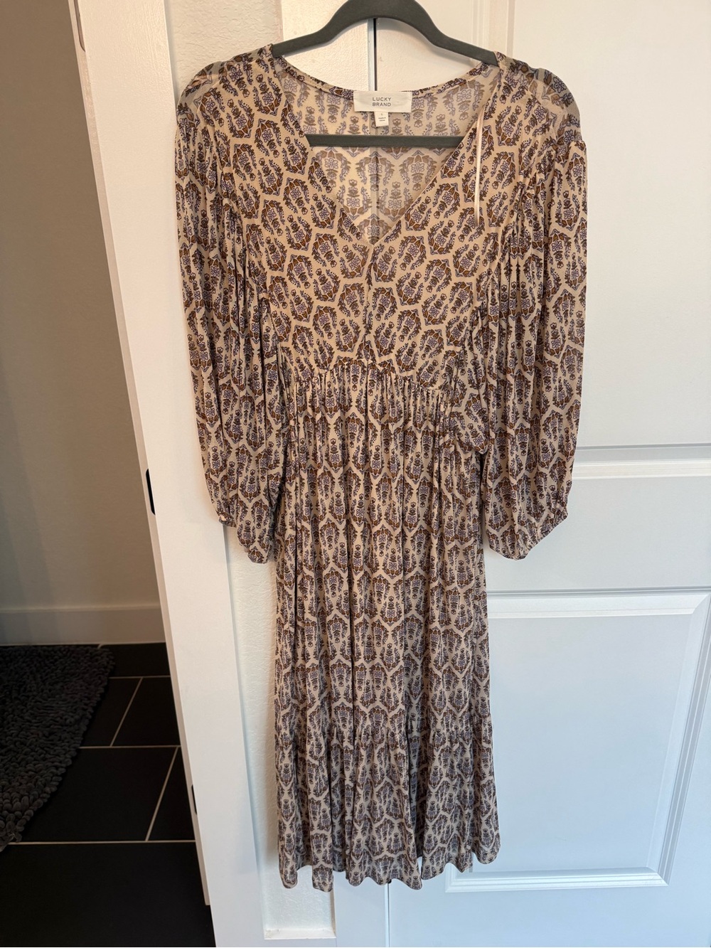 Lucky Brand Beige and Brown Printed Long Sleeve Midi Dress